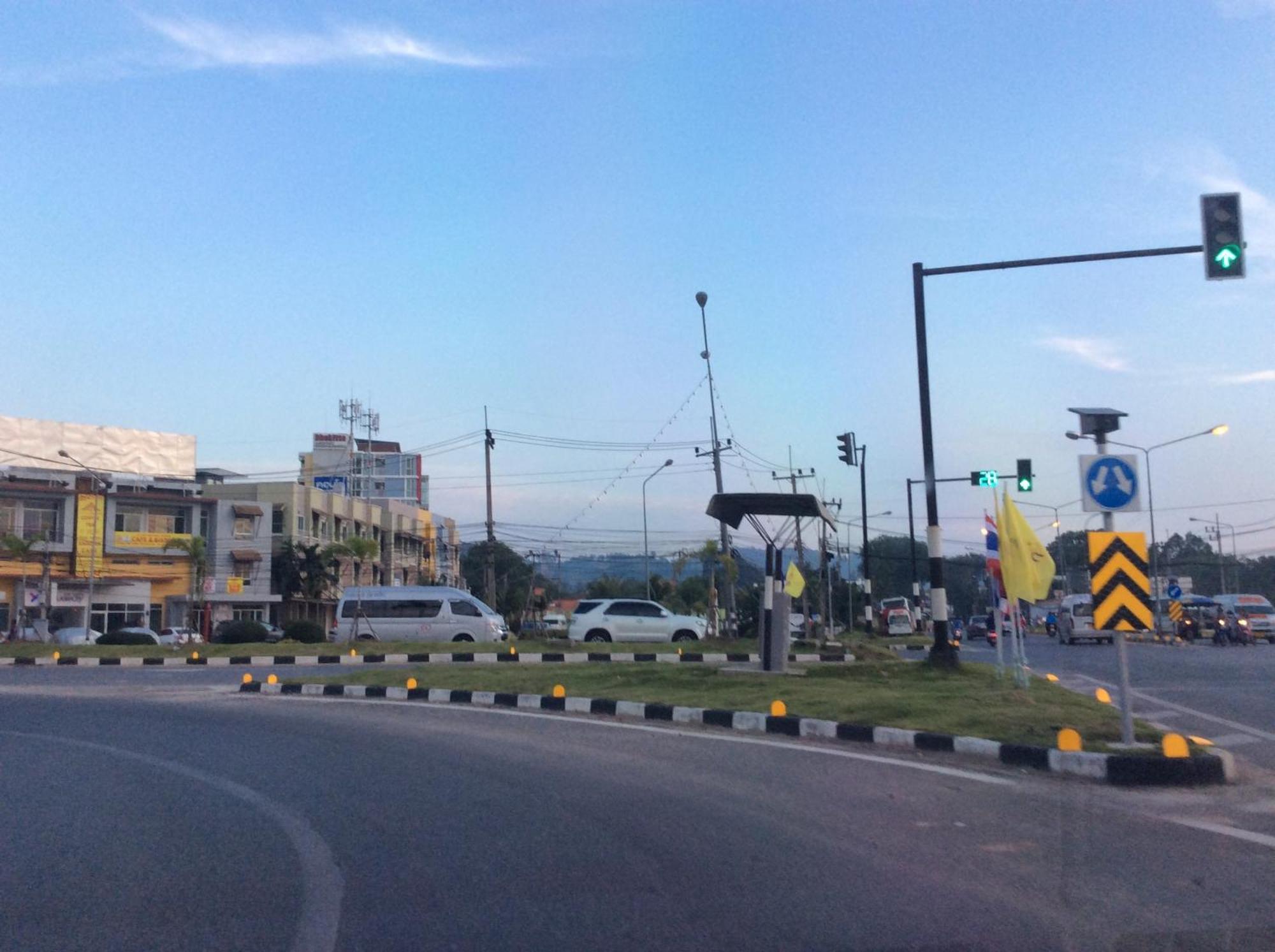 Hubb Hostel Phuket Airport Nai Yang Zewnętrze zdjęcie