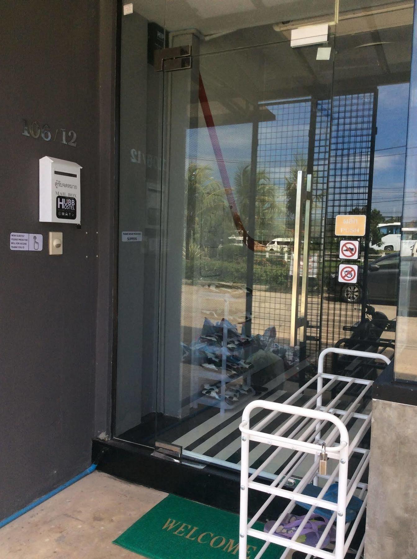Hubb Hostel Phuket Airport Nai Yang Zewnętrze zdjęcie