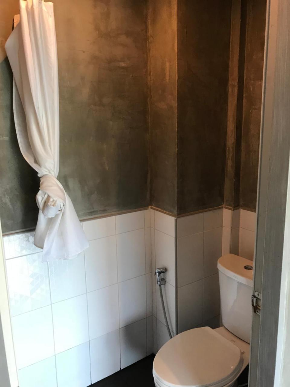 Hubb Hostel Phuket Airport Nai Yang Zewnętrze zdjęcie